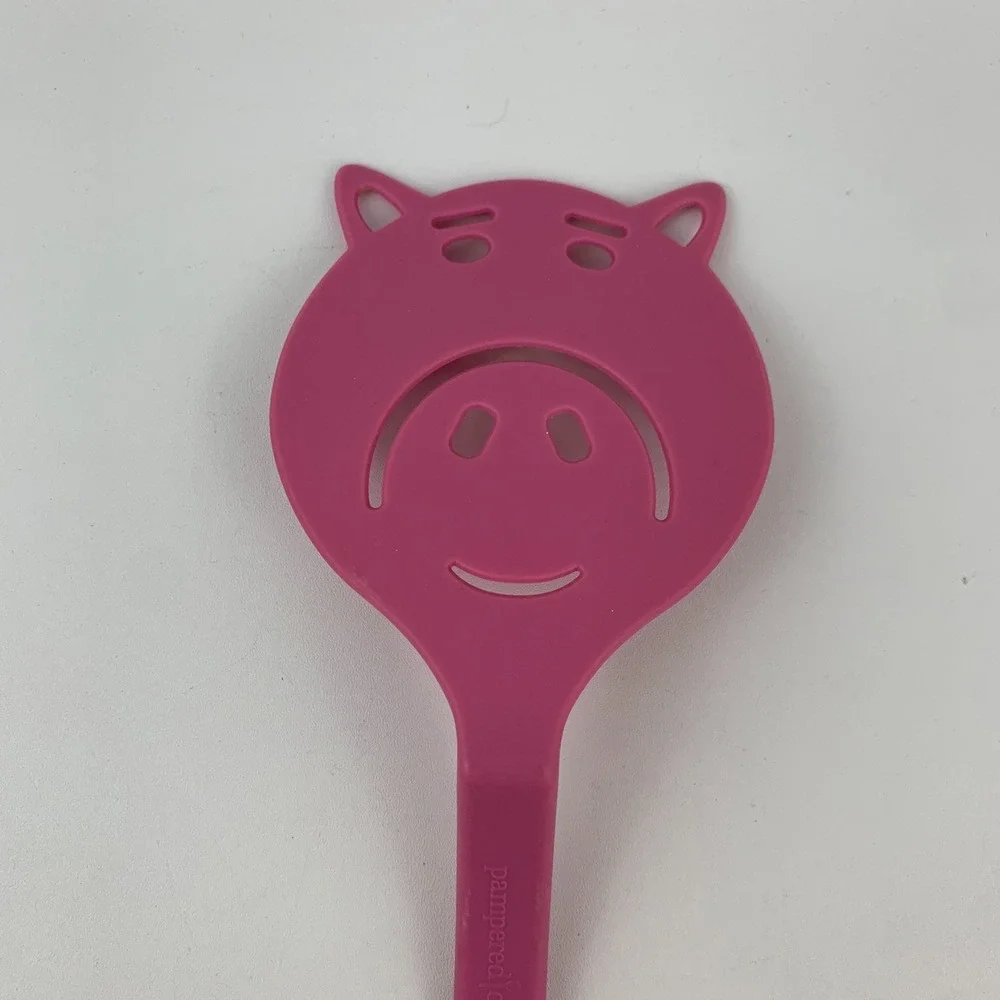 Pampered Chef Walt Disney Toy Story 4 Hamm Pink Pig Pancake Flipper Spatula
